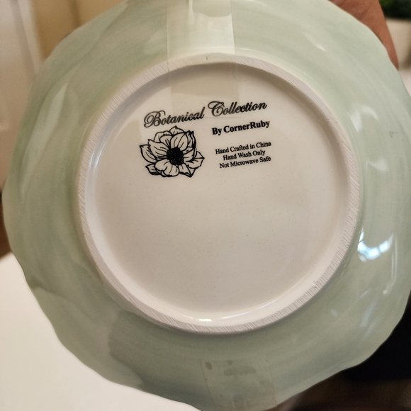 Corner Ruby Botanical Collection Floral 3 Piece Cup&Saucer & Spoon Set ~ New - Picture 7 of 9